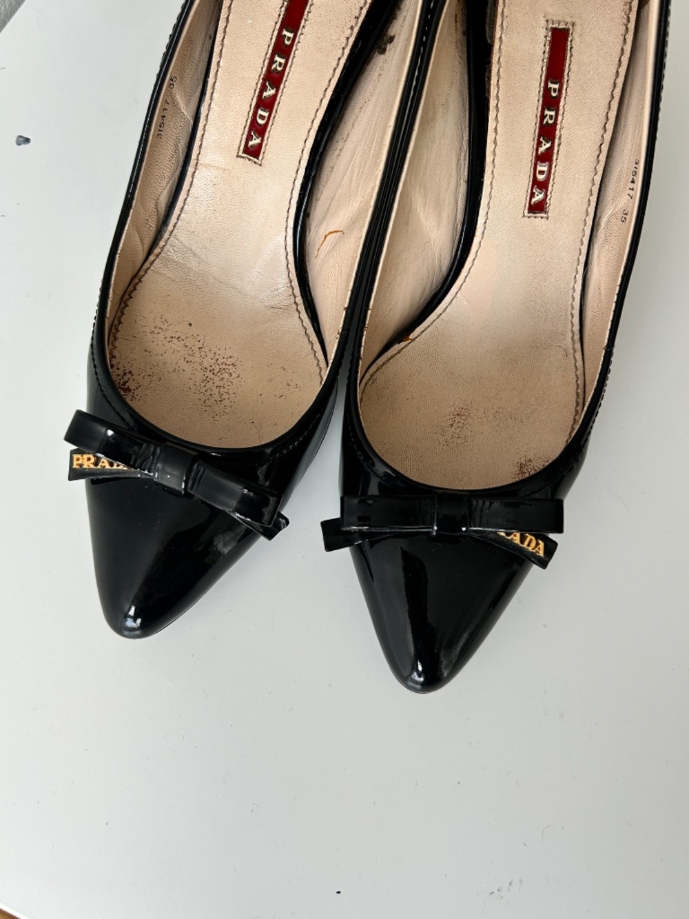 PRADA black kitten heels with bow *AUTHENTICATED* - Picture 4 of 8
